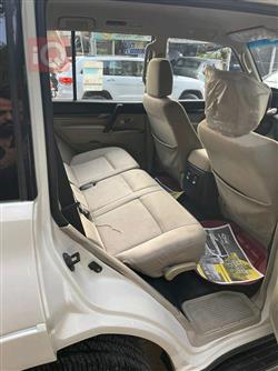 ميتسوبيشي باجيرو